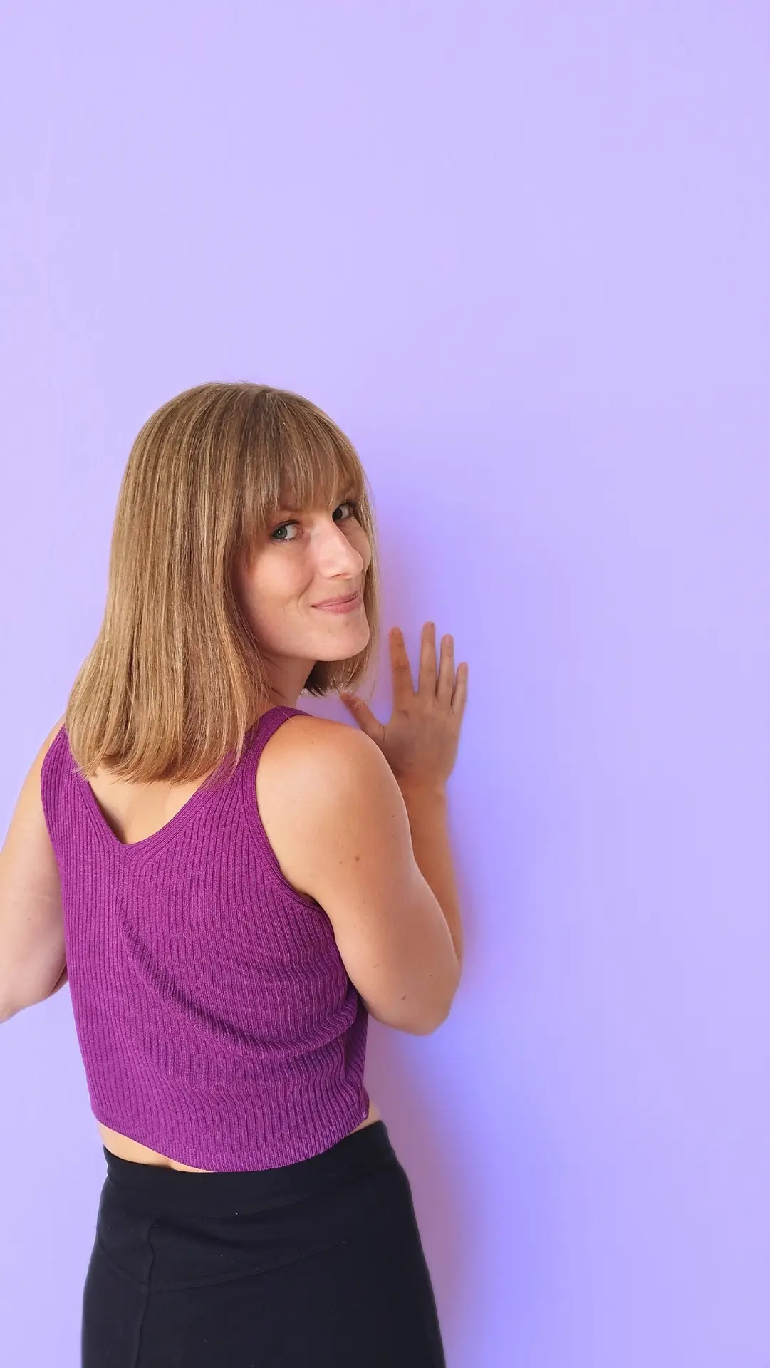 Contacto Julia Ray divulgadora sobre no monogamia ética y relaciones conscientes